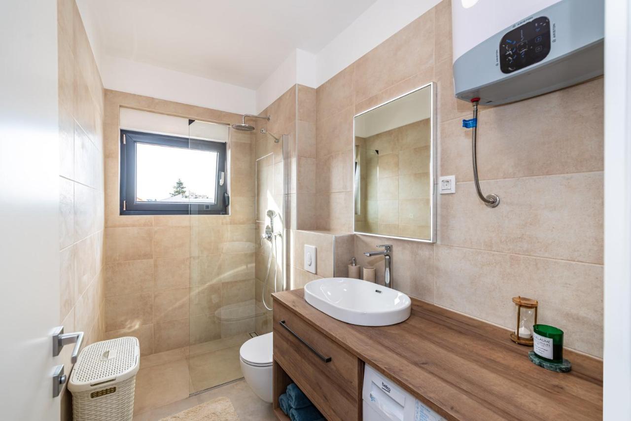 זאדאר Panorama Deluxe Apartment מראה חיצוני תמונה