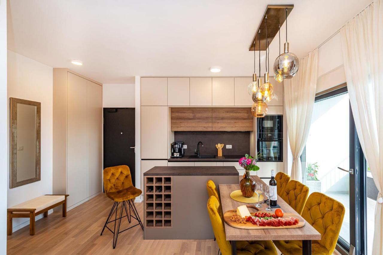 זאדאר Panorama Deluxe Apartment מראה חיצוני תמונה
