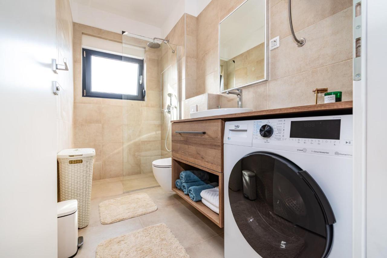 זאדאר Panorama Deluxe Apartment מראה חיצוני תמונה
