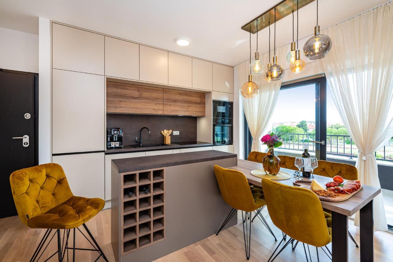 זאדאר Panorama Deluxe Apartment מראה חיצוני תמונה