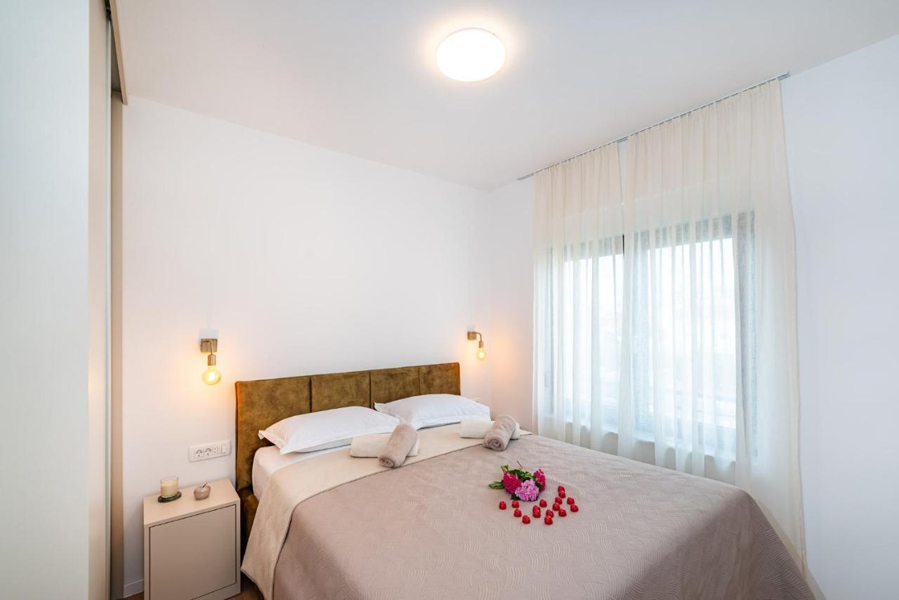 זאדאר Panorama Deluxe Apartment מראה חיצוני תמונה