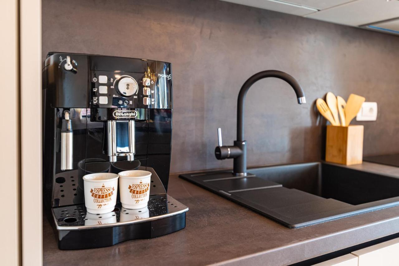 זאדאר Panorama Deluxe Apartment מראה חיצוני תמונה