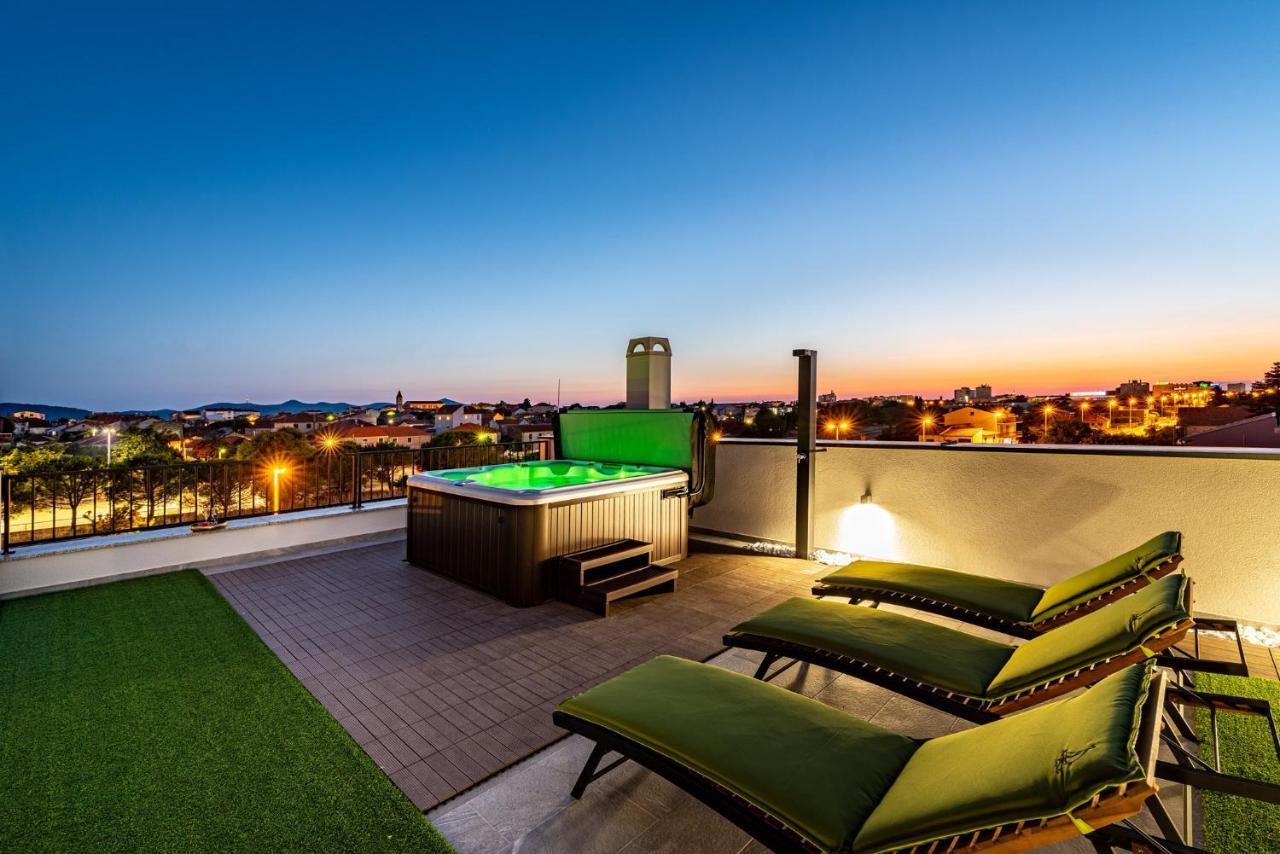 זאדאר Panorama Deluxe Apartment מראה חיצוני תמונה